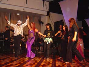 28 dabke